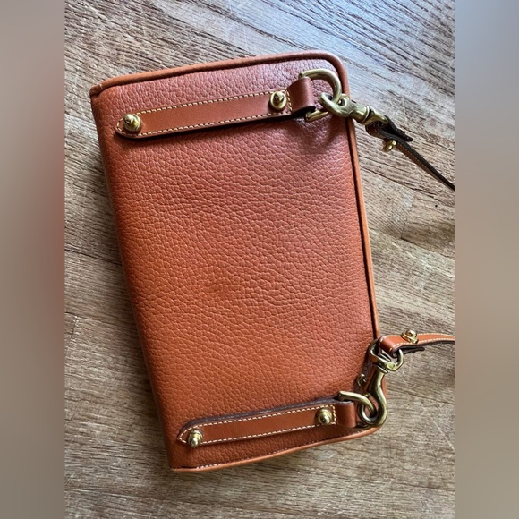 DOONEY & BOURKE CROSSBODY PURSE/WALLET - Picture 3 of 8